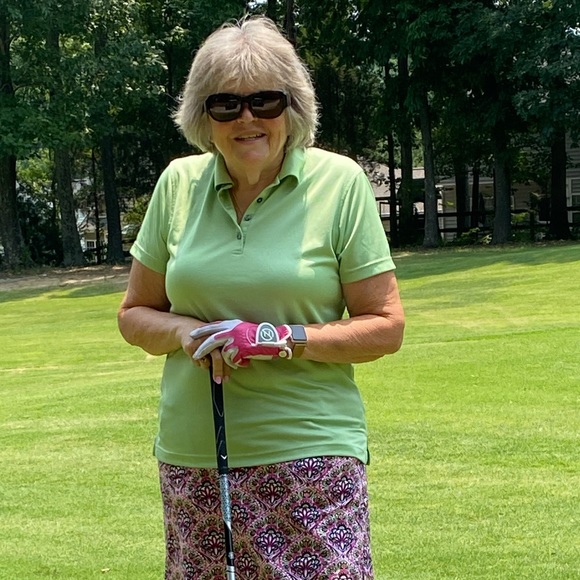 Meet your Posher, Margo - Picture 2 of 2